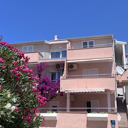 Apartmani Katica 노바야 외부 사진
