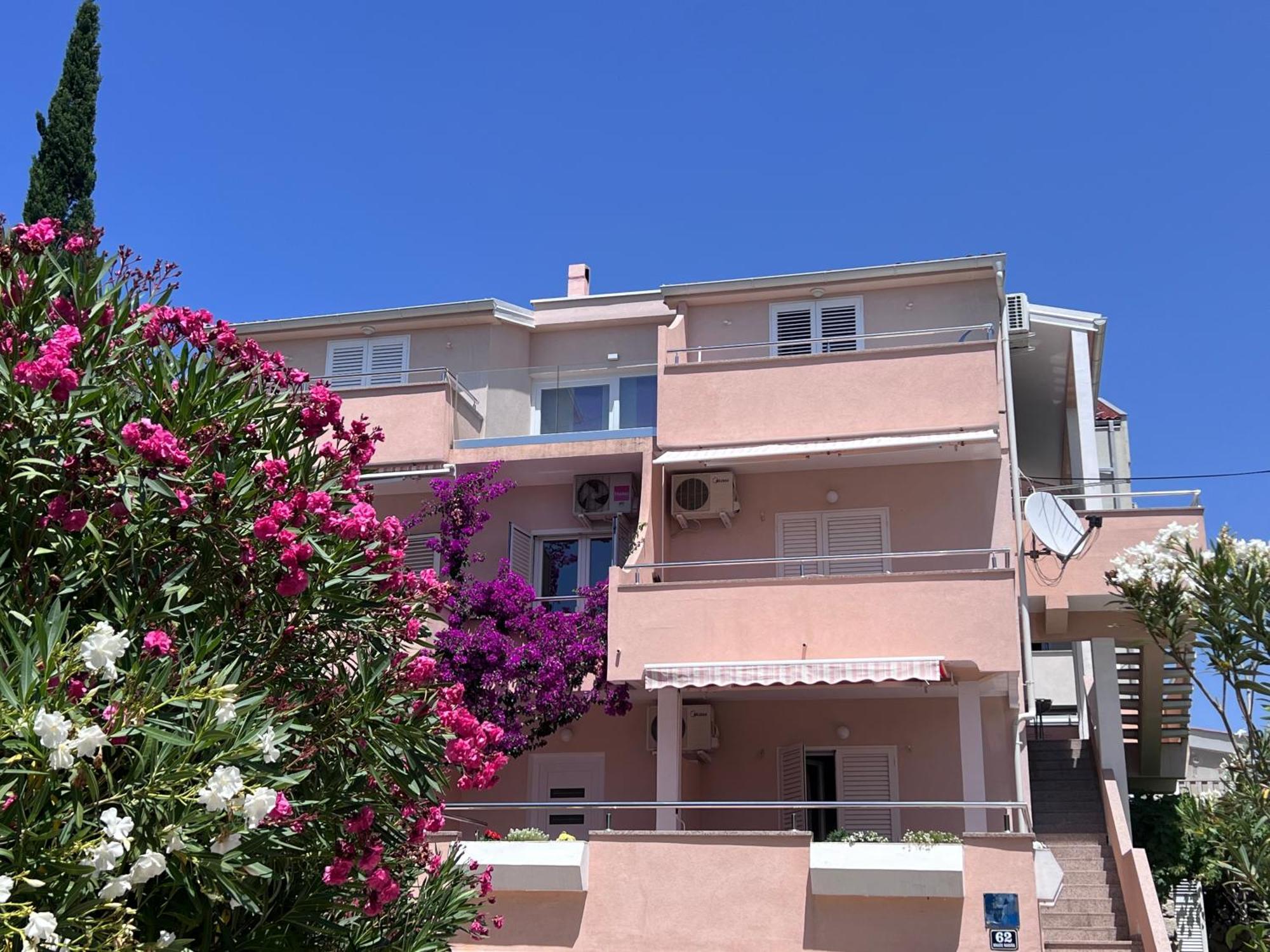 Apartmani Katica 노바야 외부 사진